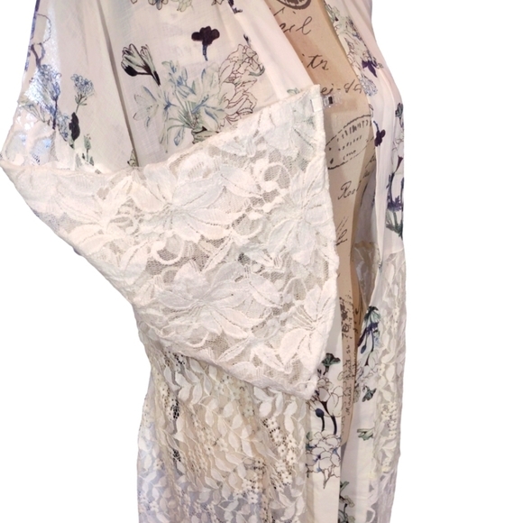 Love Riche Duster Kimono - Picture 3 of 9